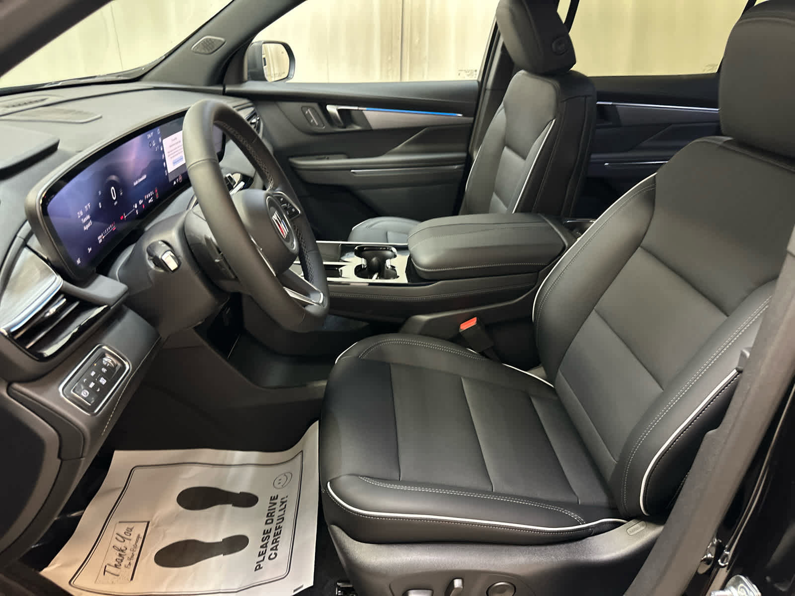 New 2026 Buick Enclave Preferred w/ LPO, Floor Liner Package image 4