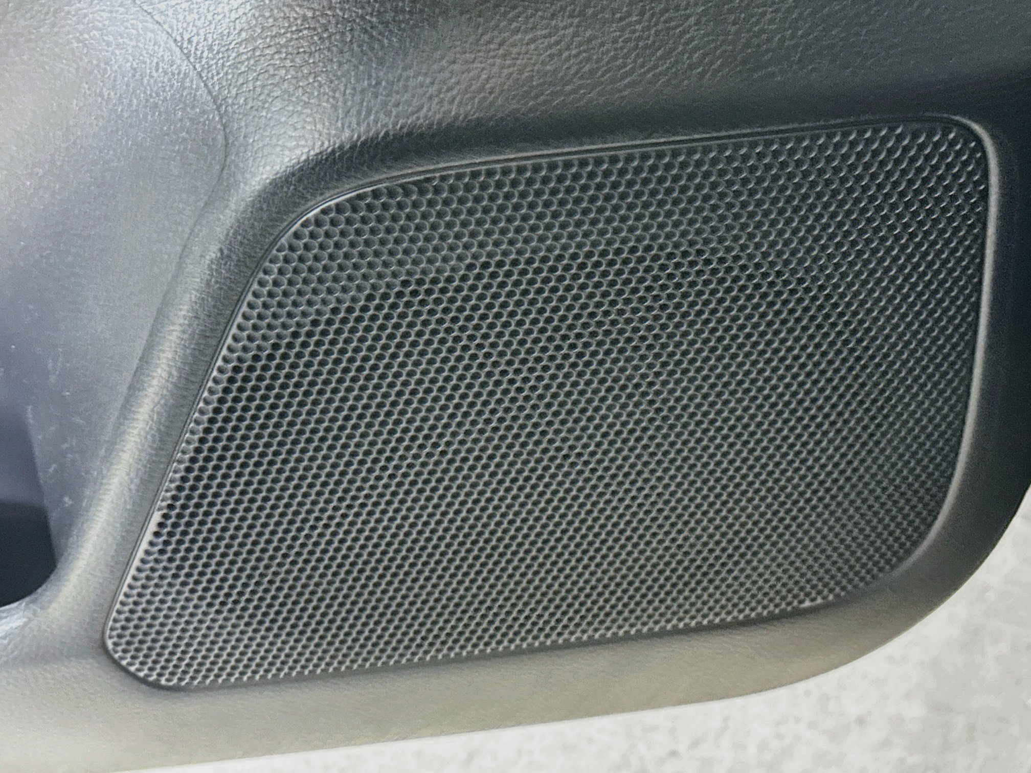 Used 2020 Toyota Tacoma SR5 RWD image 21