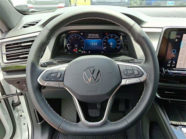 New 2025 Volkswagen Atlas Cross Sport SE image 17
