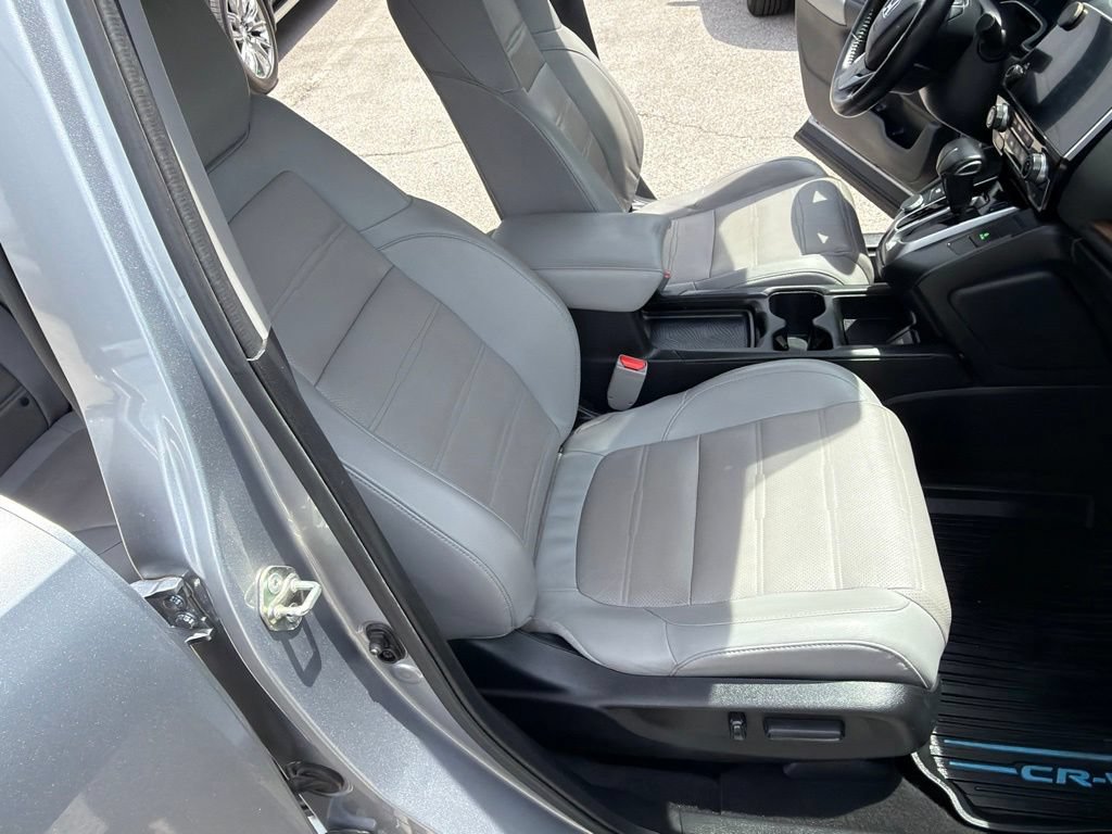 Used 2018 Honda CR-V Touring image 10