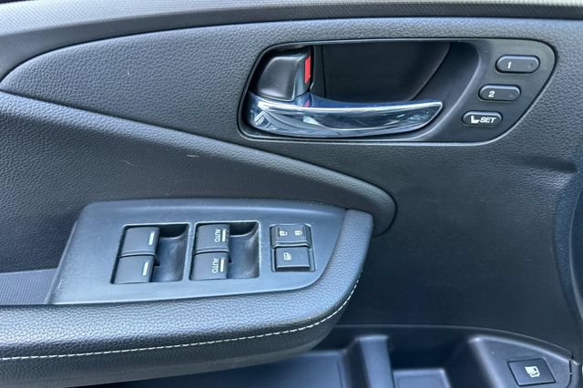 Used 2023 Honda Ridgeline RTL-E image 11