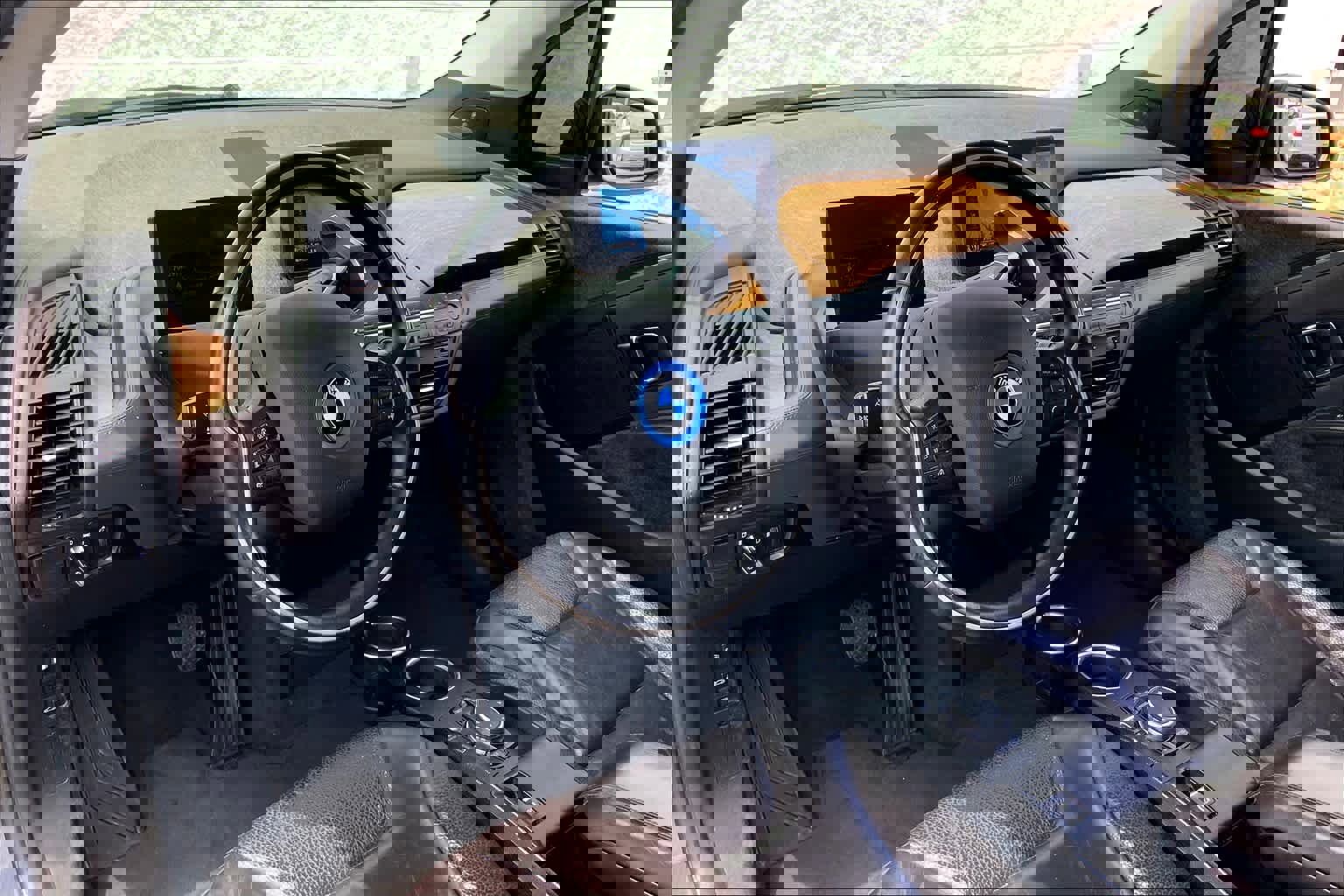 Used 2015 BMW i3 image 18