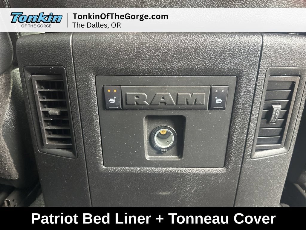 Used 2017 RAM 1500 Laramie w/ Convenience Group AWD/4WD image 27