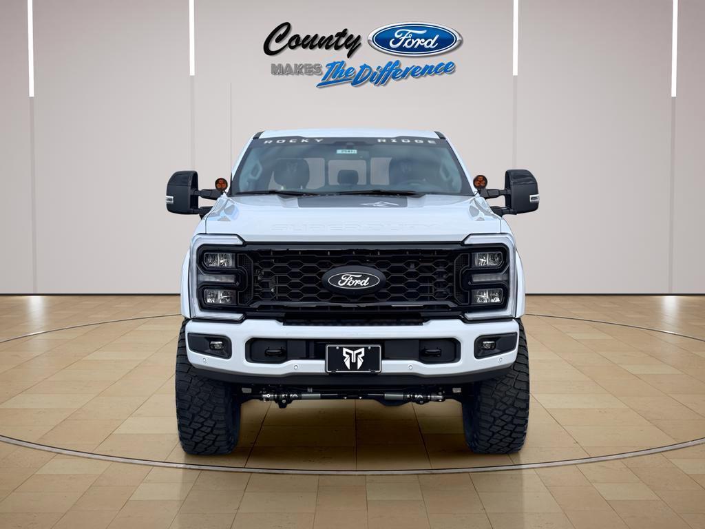 New 2026 Ford F250 Lariat w/ Black Appearance Package image 12