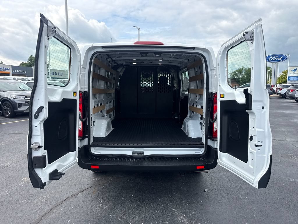 Used 2025 Ford Transit 250 Low Roof w/ Exterior Upgrade Package RWD image 14
