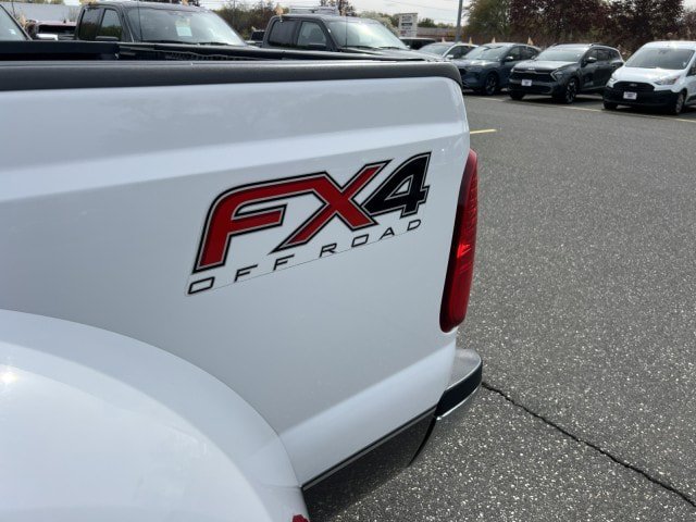 Used 2013 Ford F350 Lariat w/ Lariat Ultimate Pkg AWD/4WD image 23