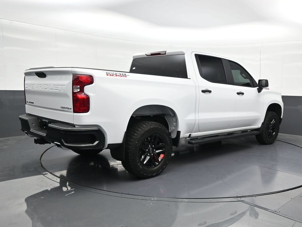 Used 2025 Chevrolet Silverado 1500 Custom Trail Boss AWD/4WD image 5