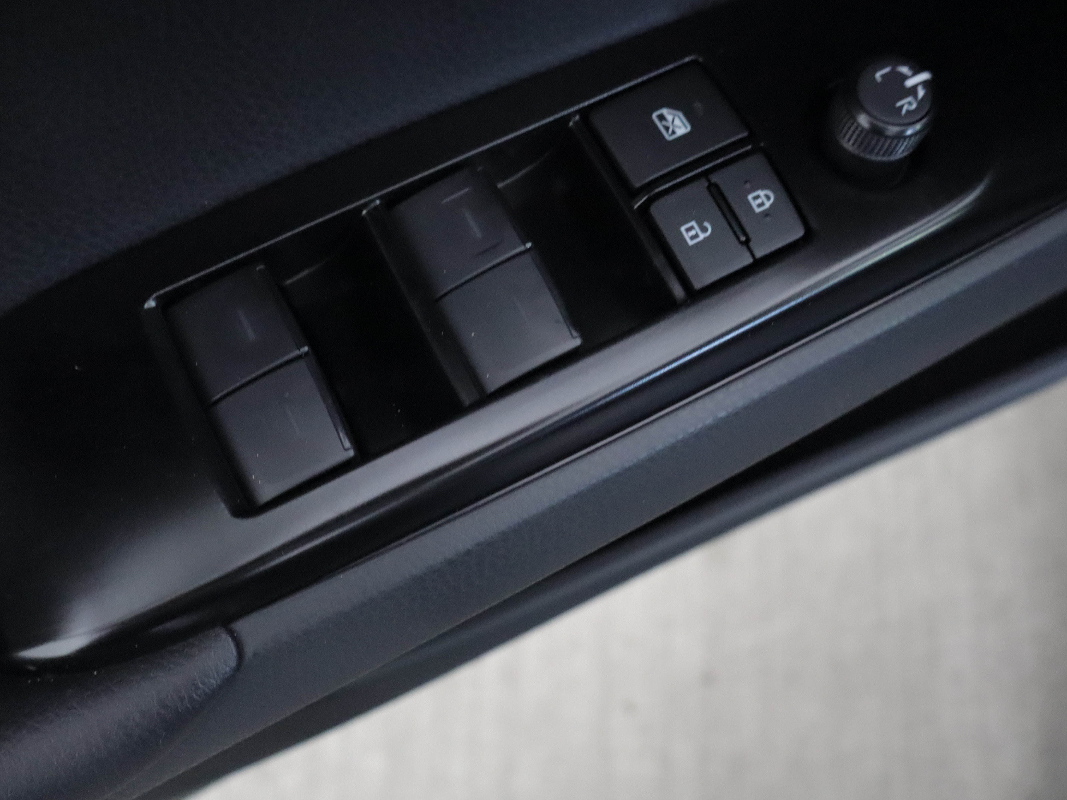 New 2026 Toyota Camry SE FWD image 12