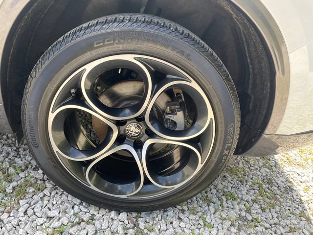 Used 2024 Alfa Romeo Stelvio Ti w/ Active Assist Plus Package AWD/4WD image 19