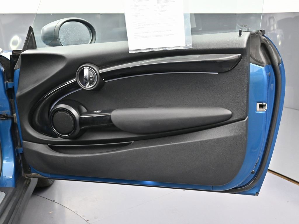 Used 2022 MINI Cooper S image 35