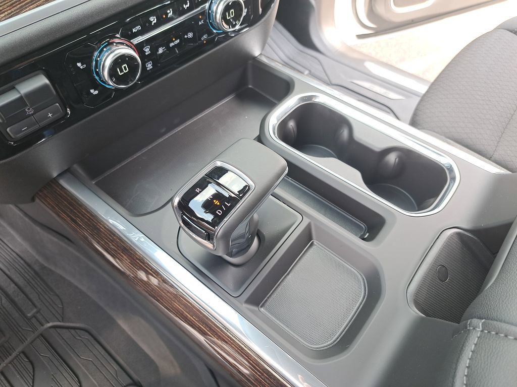 New 2026 GMC Sierra 1500 Elevation image 24