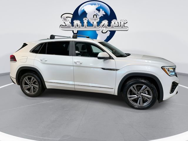 Used 2024 Volkswagen Atlas Cross Sport SEL R-Line image 10