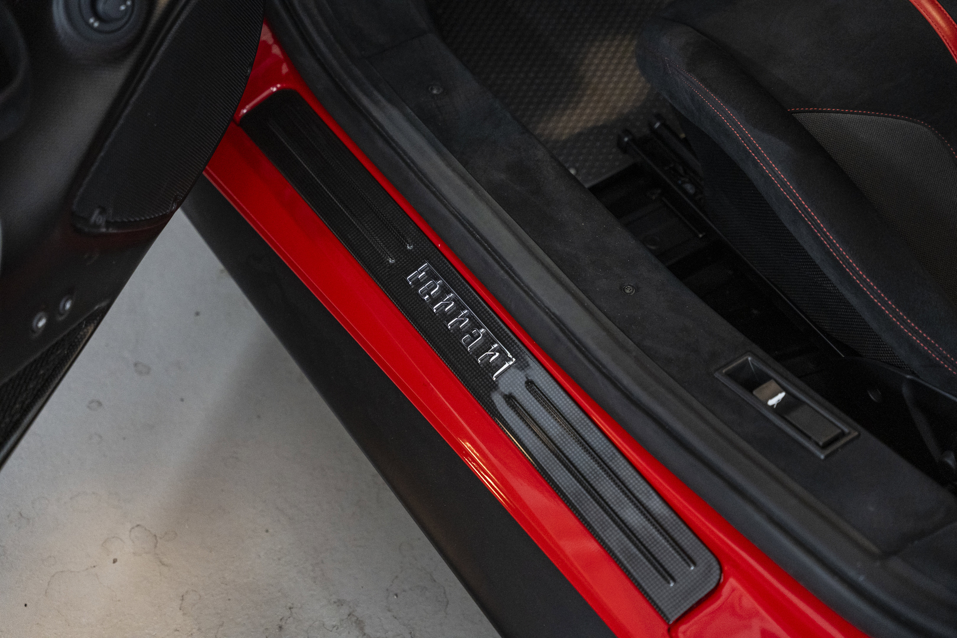 Certified 2020 Ferrari 488 Pista Coupe RWD image 23