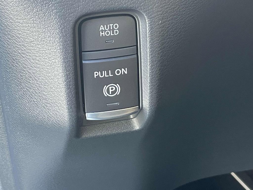 Used 2025 INFINITI QX80 Luxe image 19