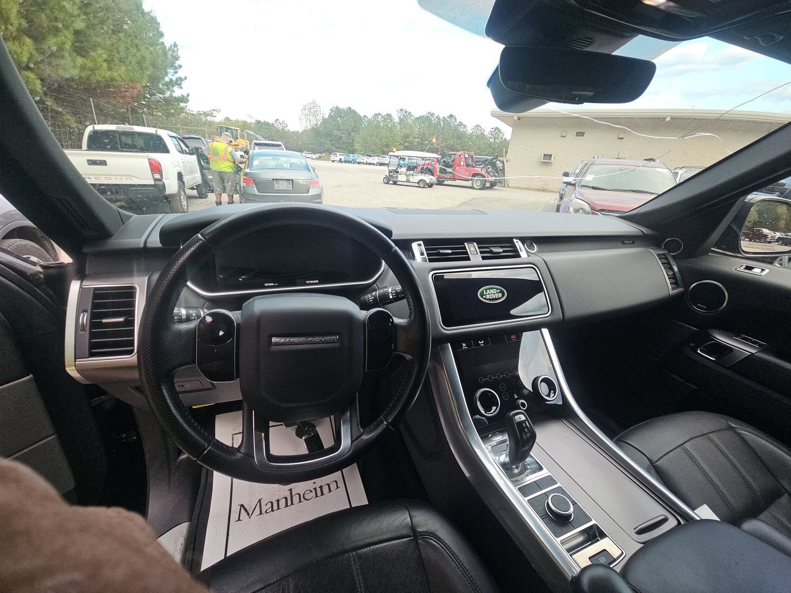 Used 2022 Land Rover Range Rover Sport HST image 24