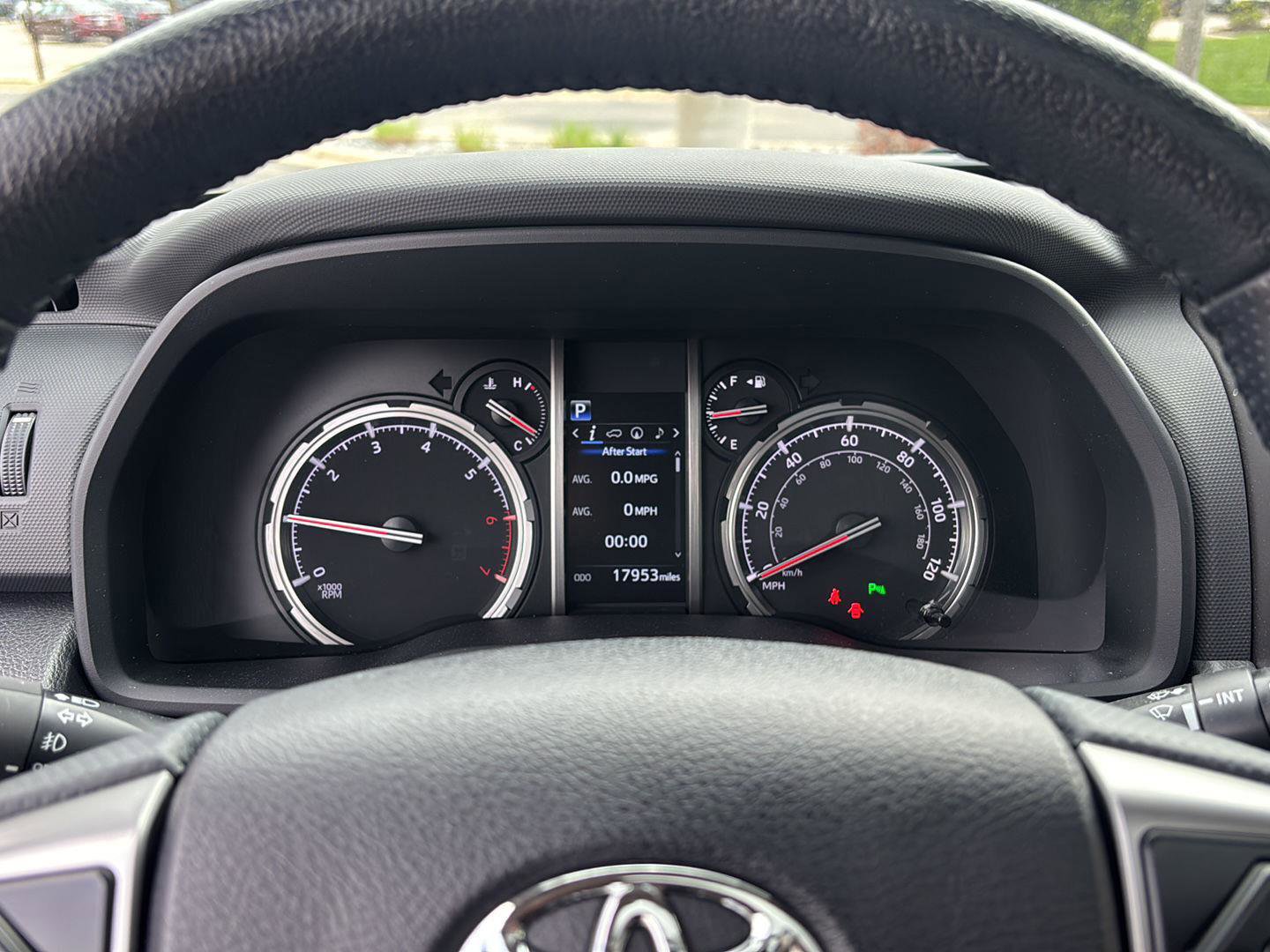 Used 2023 Toyota 4Runner Limited AWD/4WD image 3