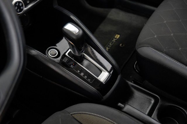 Used 2020 Nissan Kicks S w/ Interior Electronics Package FWD image 23