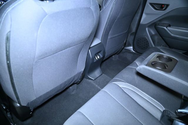 Used 2025 Subaru Crosstrek 2.0i Premium image 41