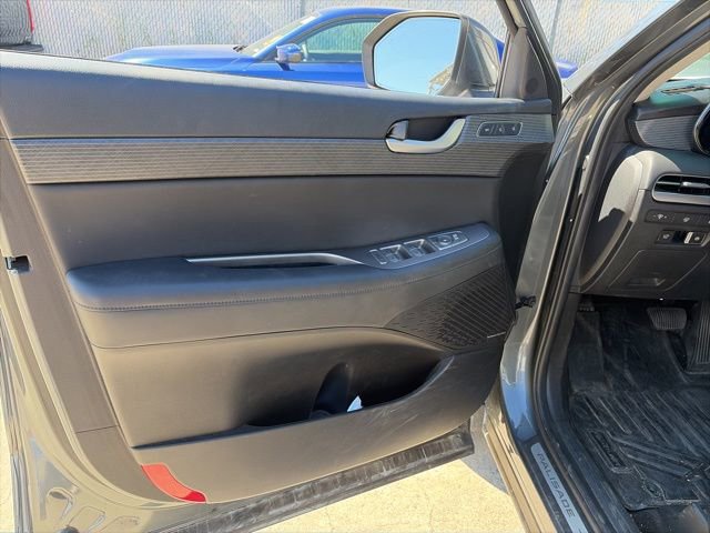 Used 2023 Hyundai Palisade Limited w/ Cargo Package image 10