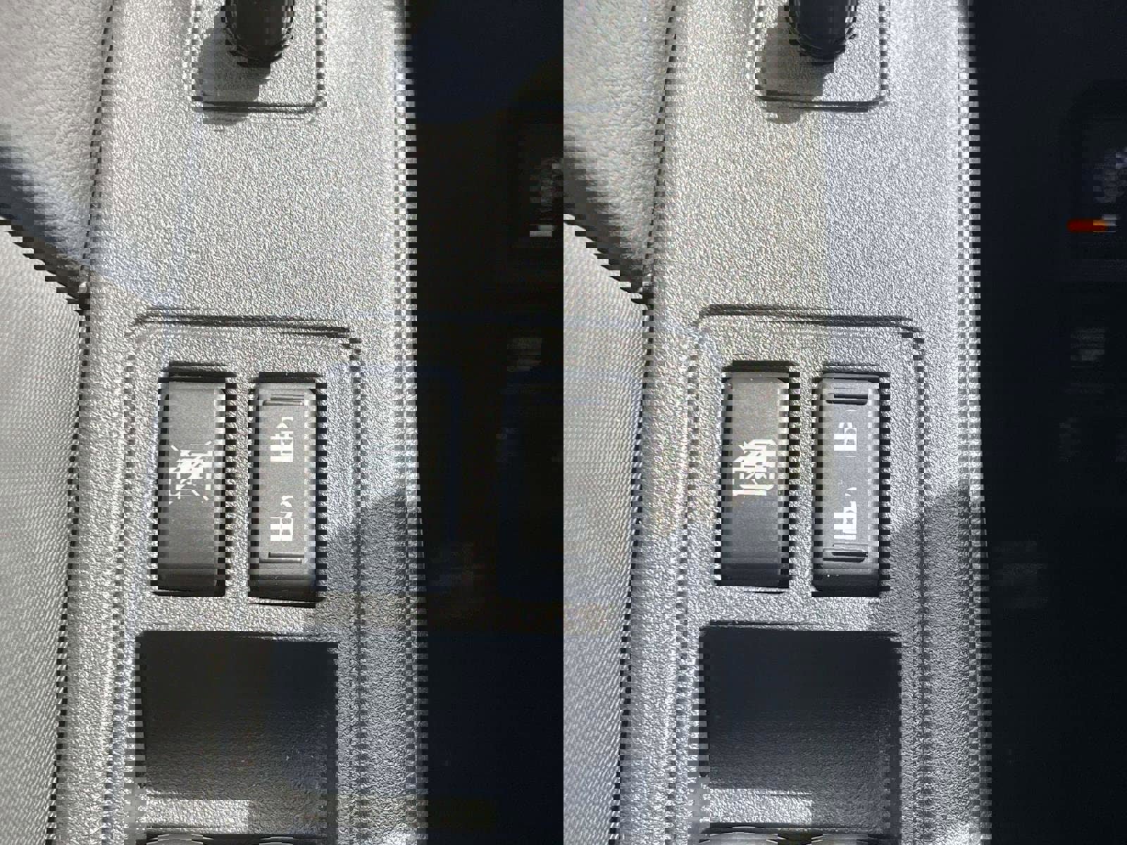 Used 2023 Nissan Frontier PRO-4X w/ Pro Convenience Package image 23