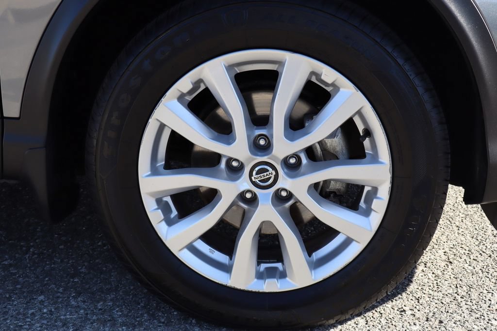 Used 2022 Nissan Rogue Sport S FWD image 10