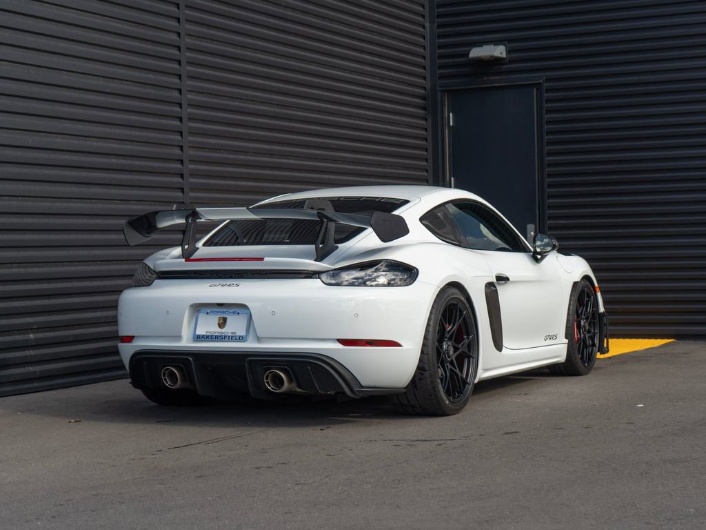 Used 2025 Porsche 718 Cayman GT4 RS image 9