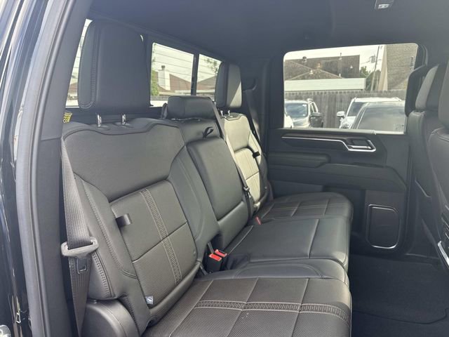 Used 2026 Chevrolet Silverado 2500 High Country w/ Midnight Edition image 12