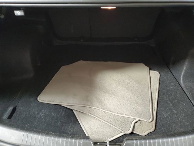 Used 2021 Chevrolet Malibu LT image 8