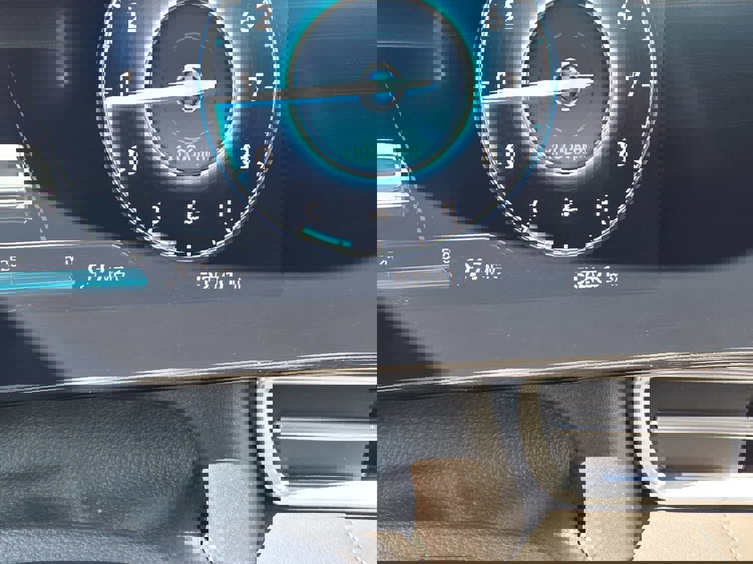 Used 2024 Hyundai Elantra SEL image 24