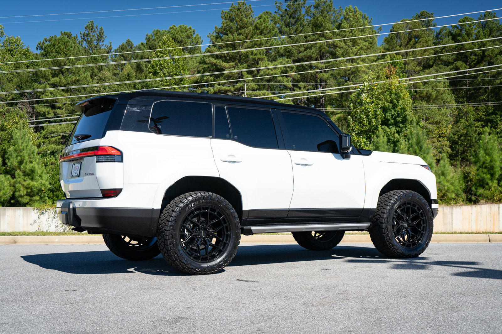 Used 2025 Lexus GX 550 AWD/4WD image 17