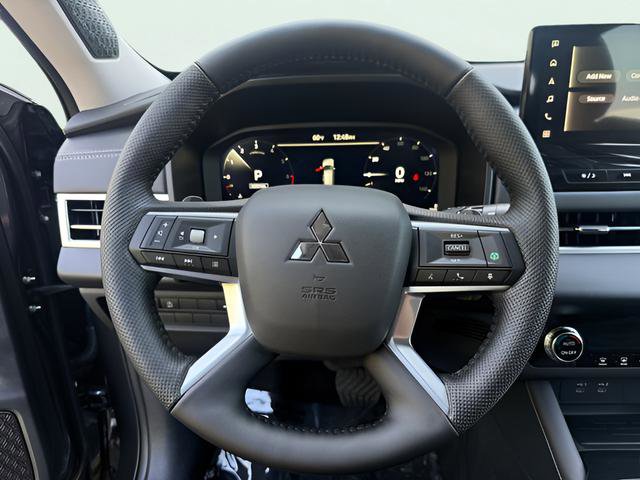 New 2026 Mitsubishi Outlander SE FWD image 17