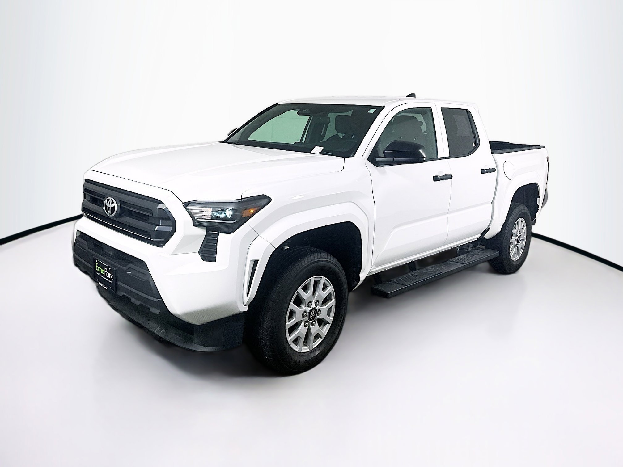 Used 2025 Toyota Tacoma SR RWD image 3
