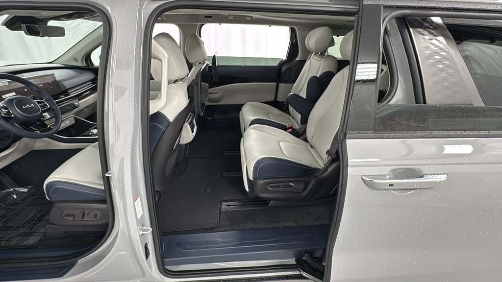 New 2026 Kia Carnival SX Prestige image 15