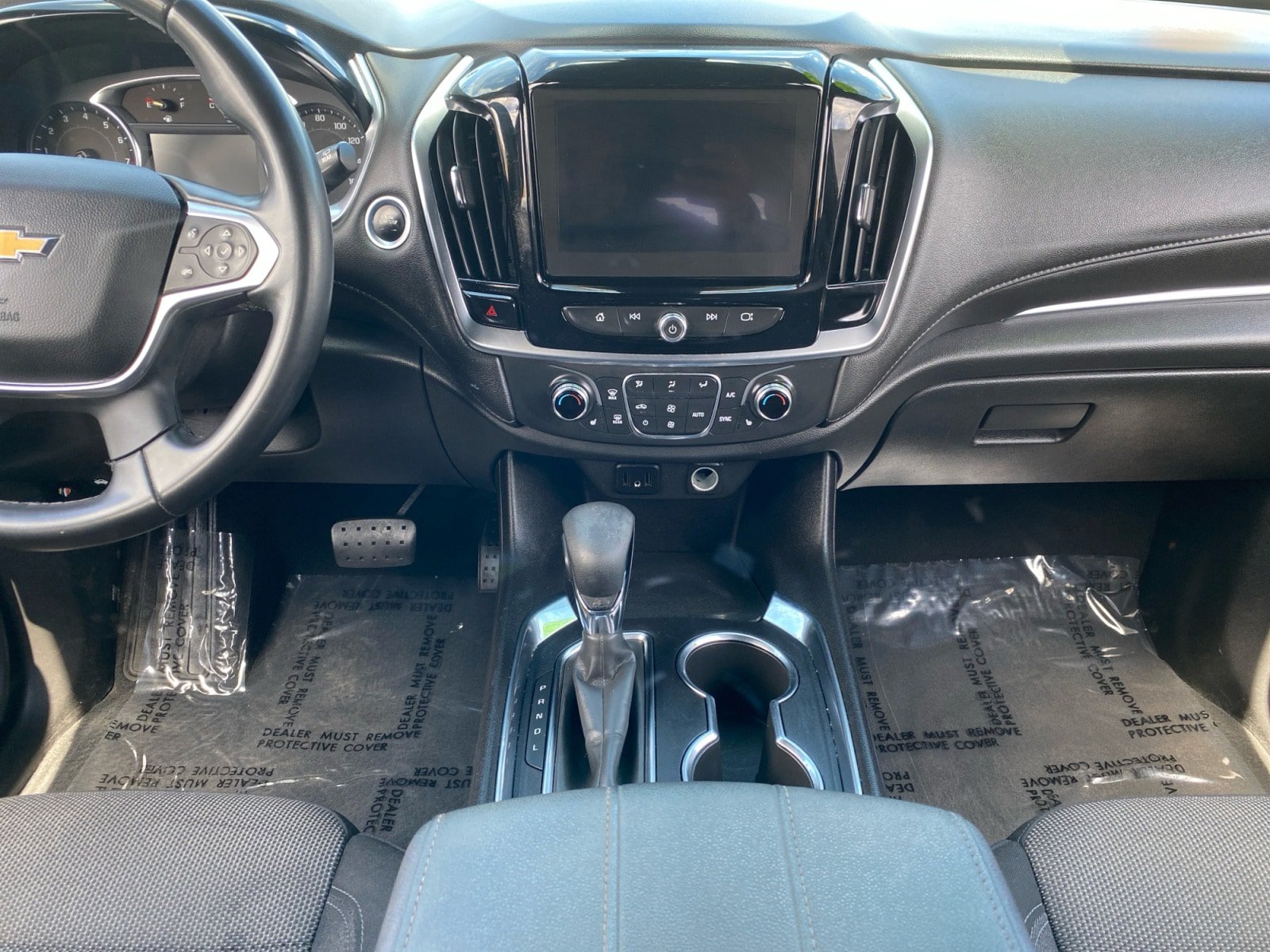 Used 2023 Chevrolet Traverse LT AWD/4WD image 11