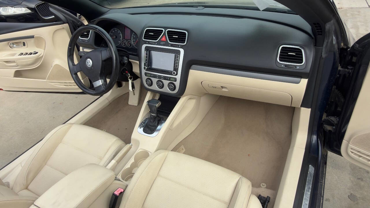 Used 2009 Volkswagen Eos Komfort FWD image 29