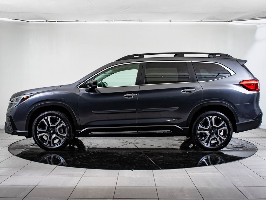 Used 2025 Subaru Ascent Touring w/ Popular Package #2 image 12