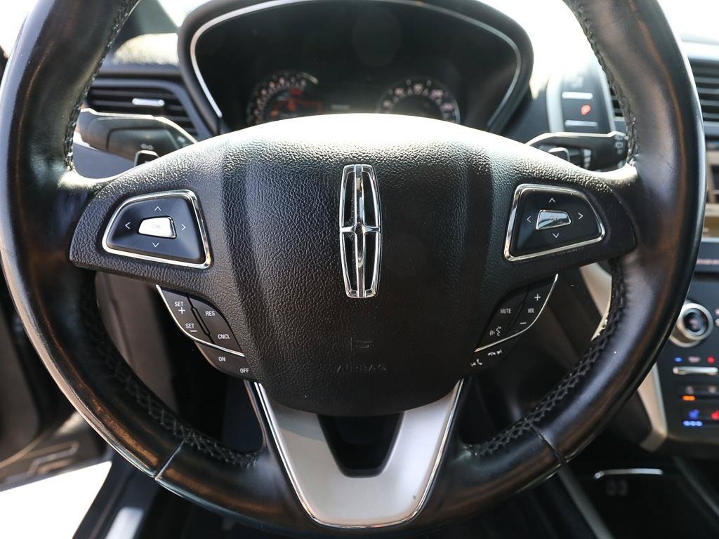 Used 2017 Lincoln MKC Reserve w/ Lincoln MKC Climate Package AWD/4WD image 16