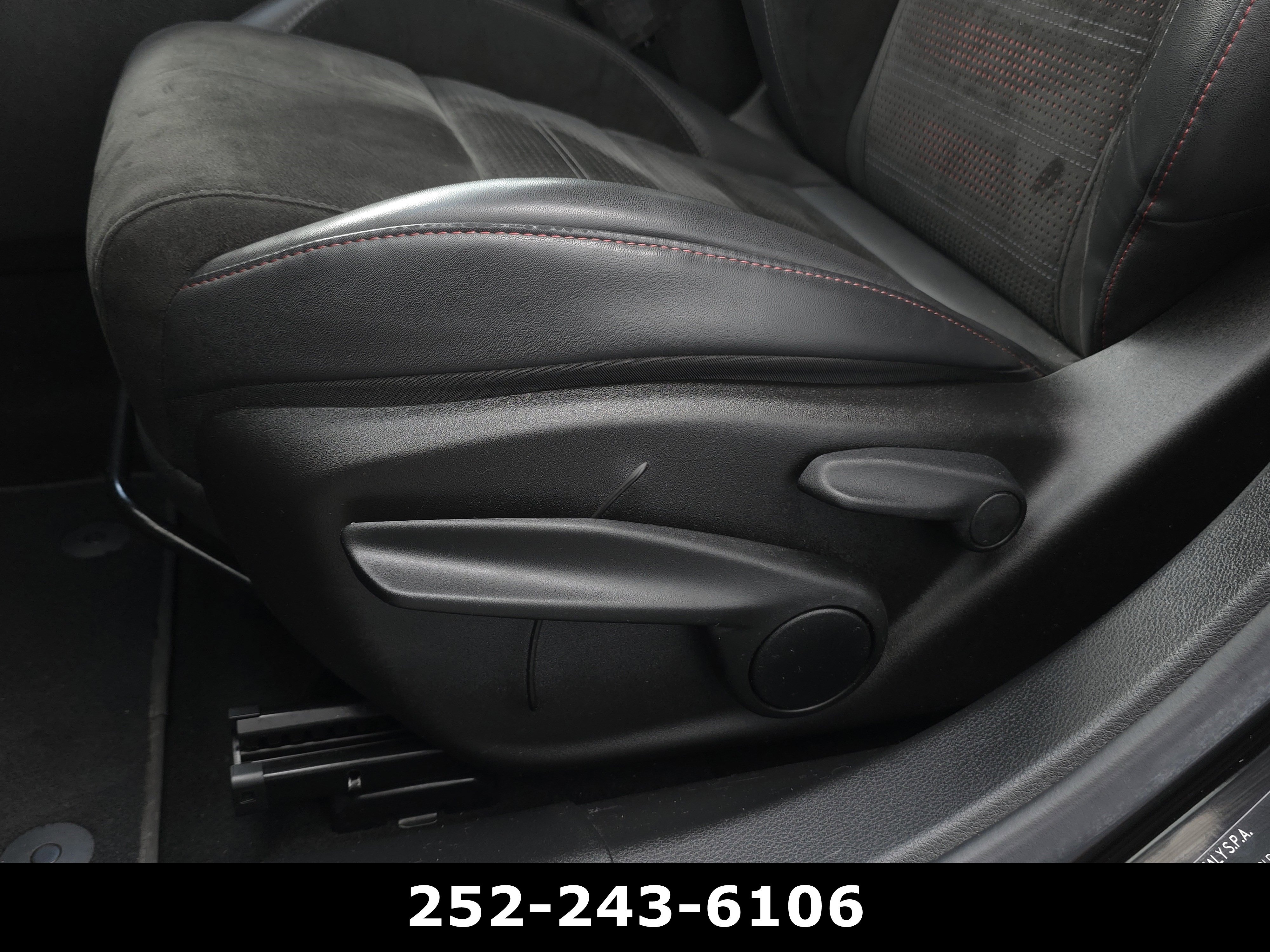 Used 2023 Dodge Hornet GT w/ Track Pack image 11