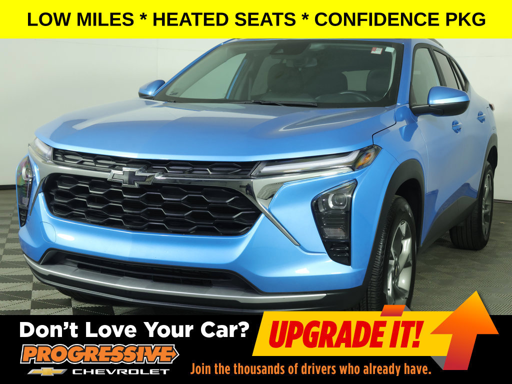 Used 2025 Chevrolet Trax LT w/ Driver Confidence Package FWD image 1