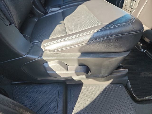Certified 2023 Ford Explorer Limited w/ Equipment Group 301A AWD/4WD image 31