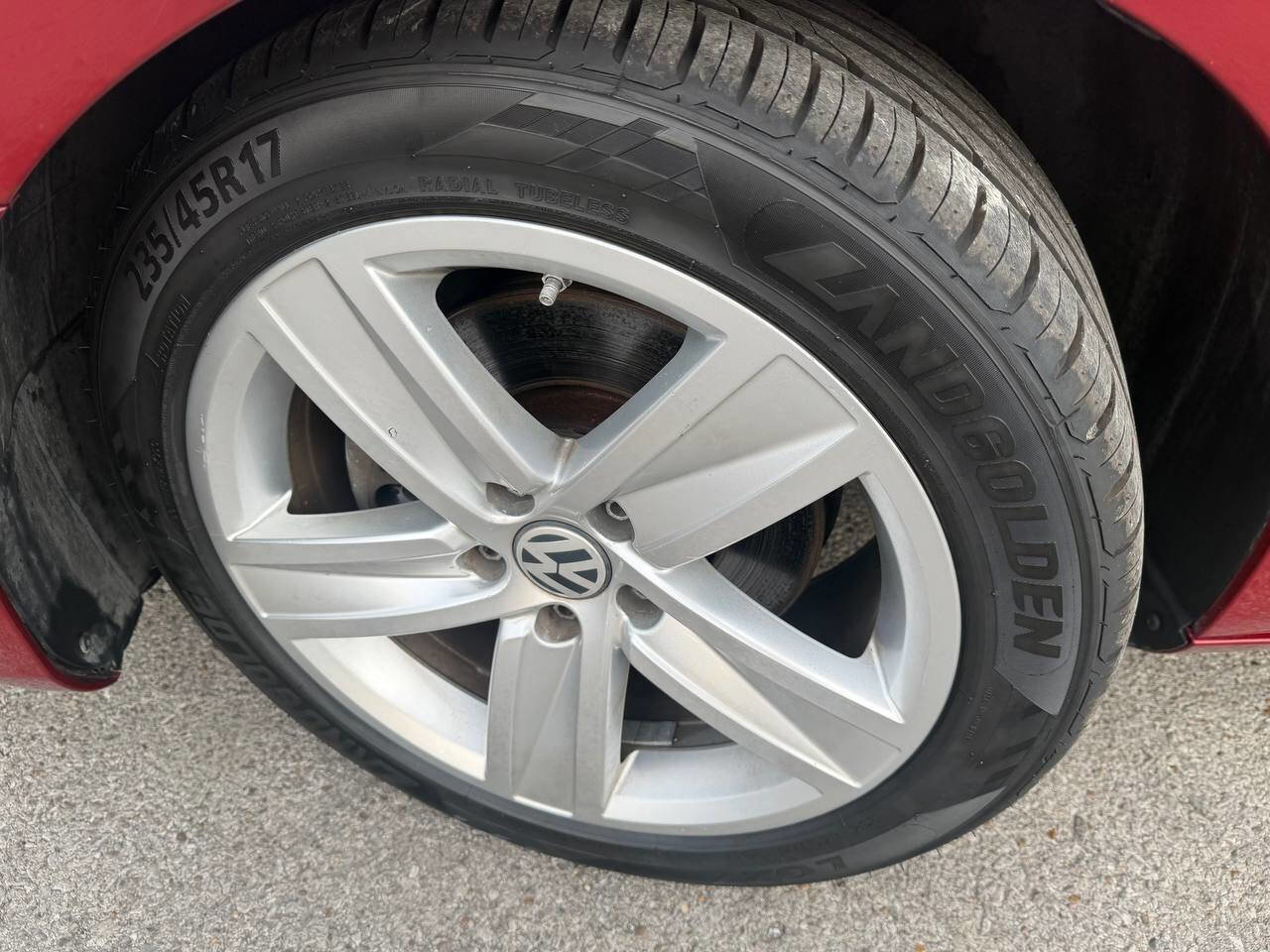 Used 2014 Volkswagen CC Sport FWD image 30