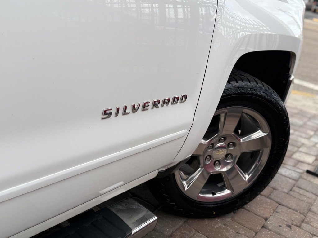 Used 2017 Chevrolet Silverado 1500 LT w/ All Star Edition RWD image 10