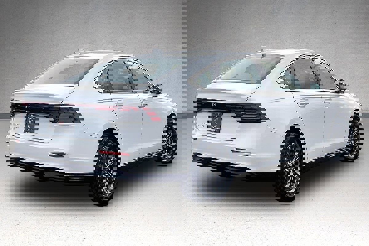 Used 2024 Honda Accord EX image 34