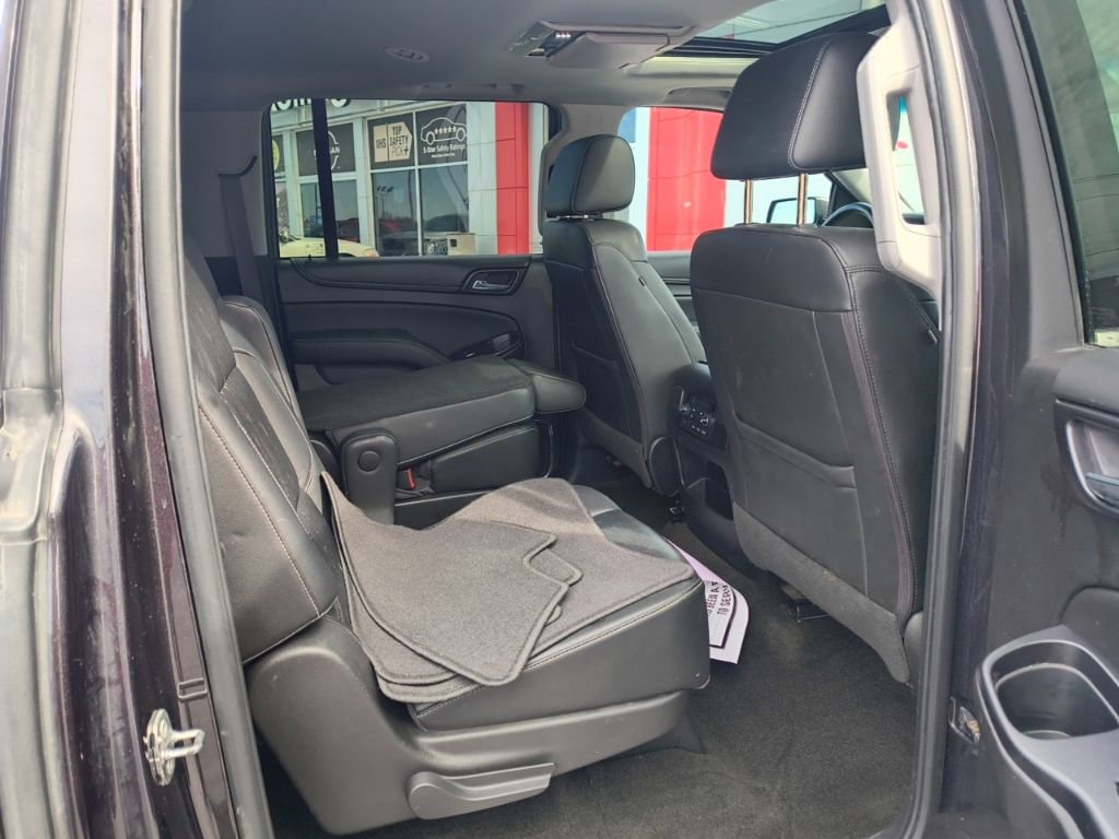 Used 2017 GMC Yukon XL SLT w/ Open Road Package image 14
