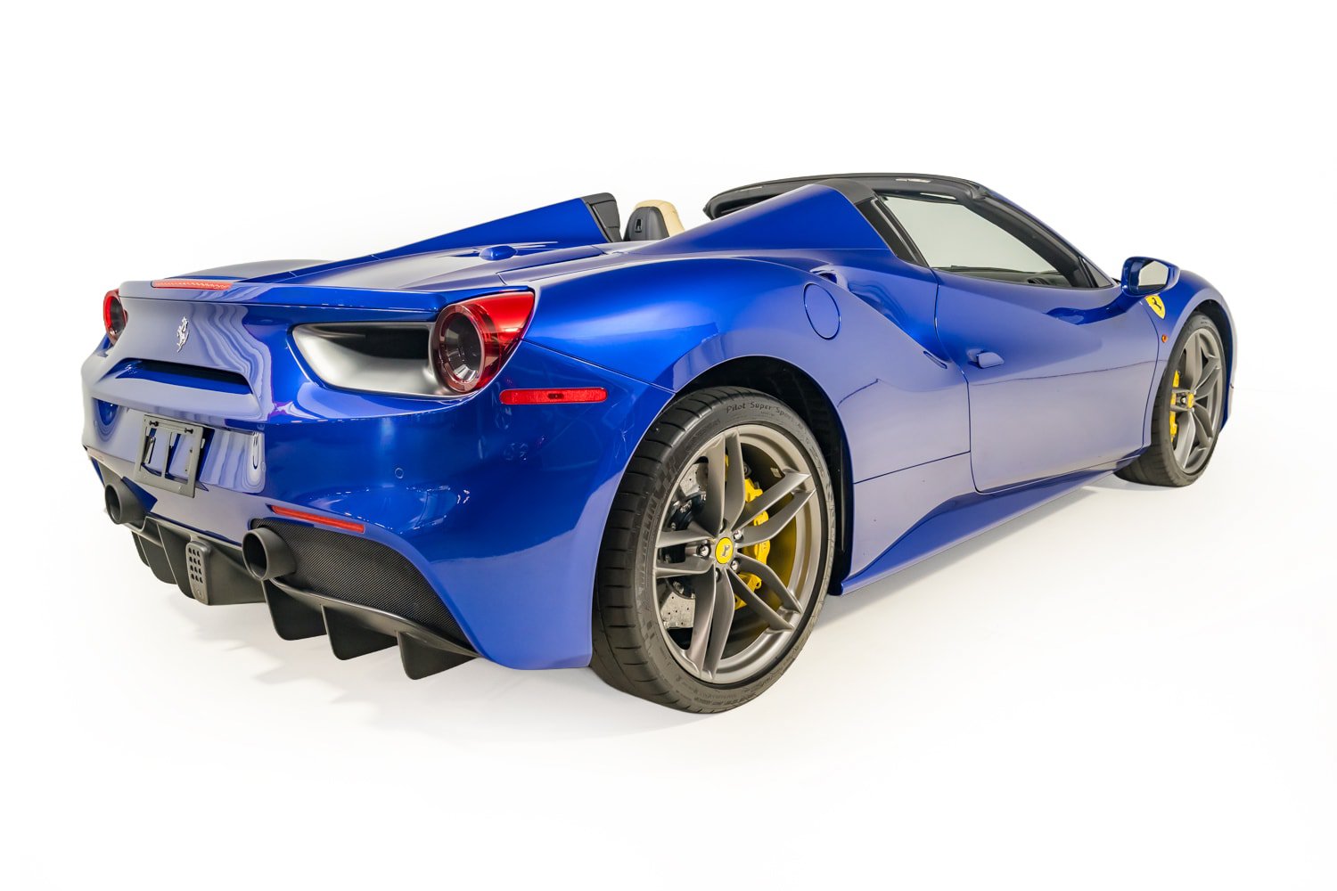Certified 2019 Ferrari 488 Spider RWD image 19