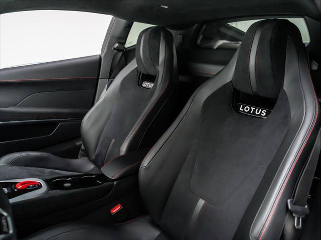 Used 2025 Lotus Emira RWD image 16