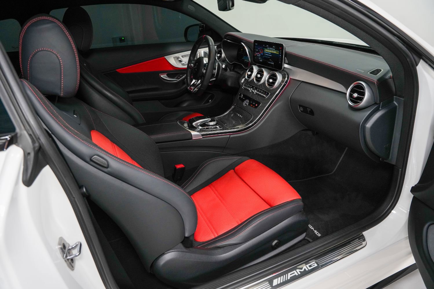 Used 2023 Mercedes-Benz C 63 AMG S image 11