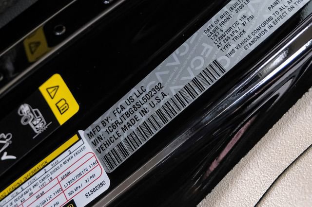 Used 2025 Jeep Gladiator Rubicon w/ Safety Group AWD/4WD image 94