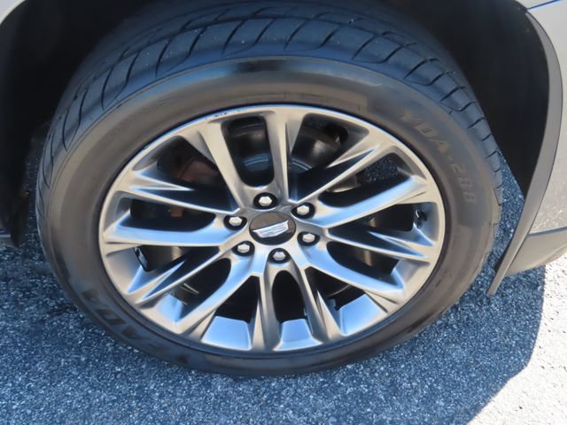 Used 2020 Cadillac Escalade Premium Luxury AWD/4WD image 14