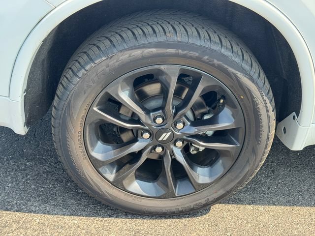Certified 2025 Dodge Durango GT AWD/4WD image 12